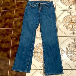 Q-baby wrangler jeans
